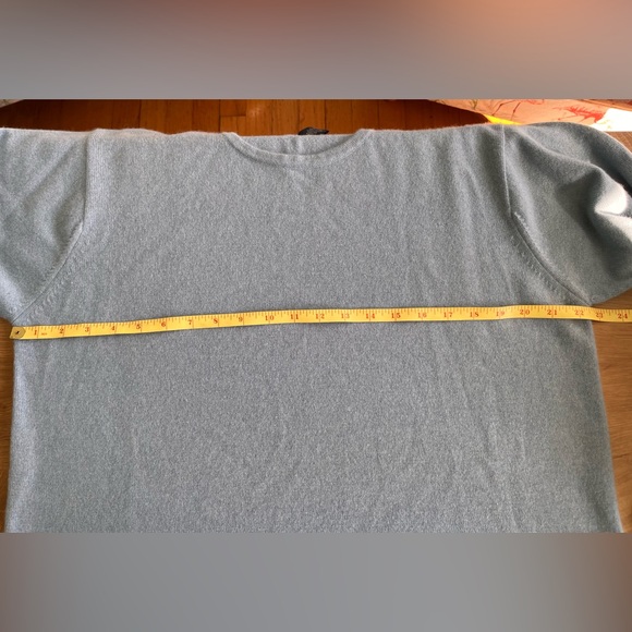 Lands' End Light Blue Crew Neck Sweater 100% cashmere - Picture 5 of 5